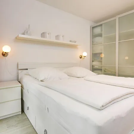 Neptun By Interhome *